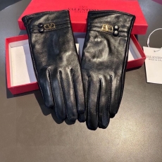 Valentino Gloves